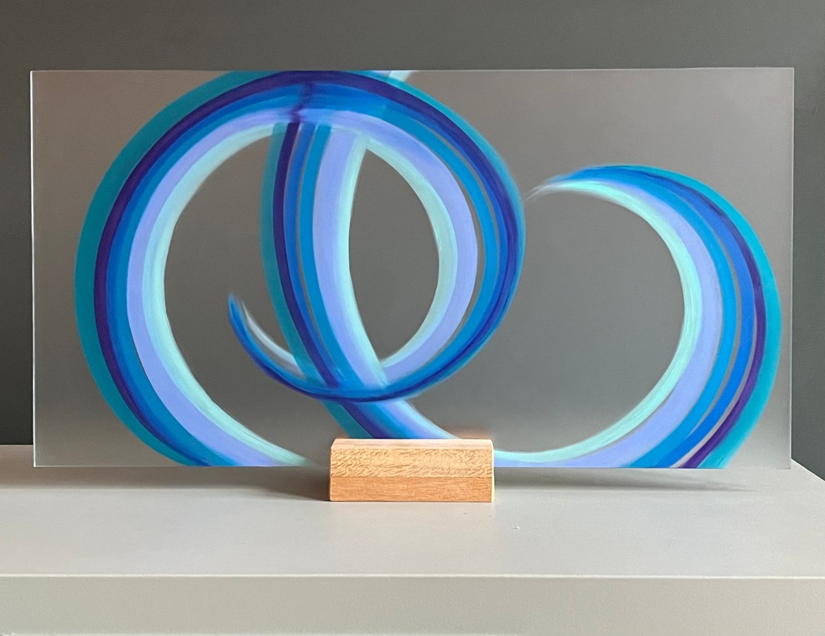 Synergie; floating like&nbsp;water